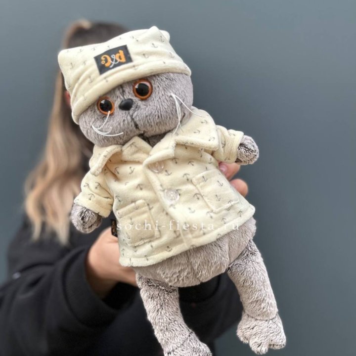 Кот Басик в пижаме в Абакане