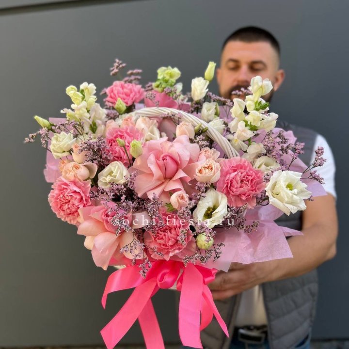 Цветочная корзина №1 в Абакане