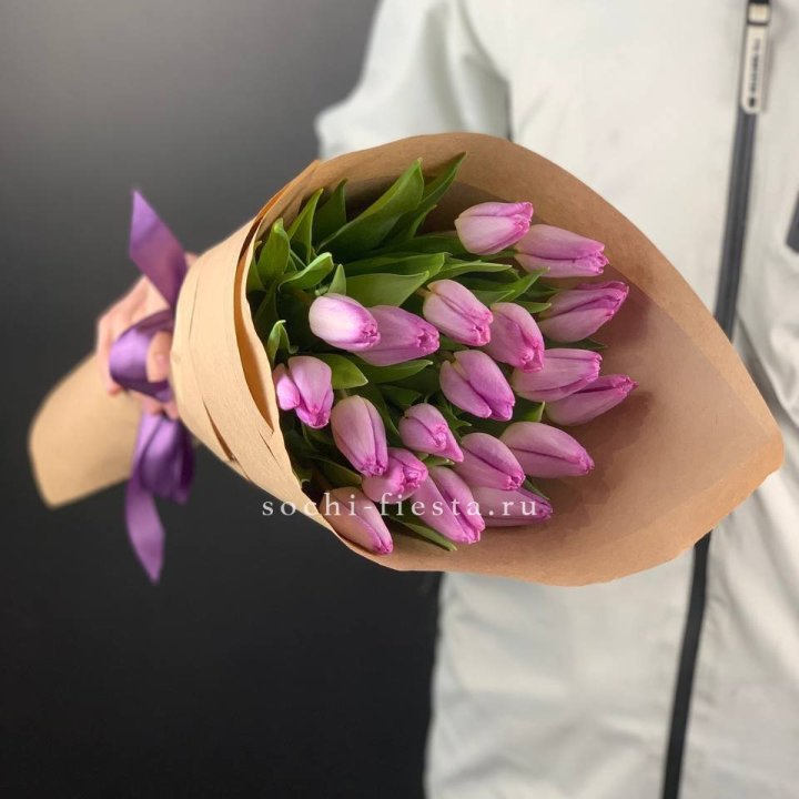 19 розовых  тюльпанов в Абакане